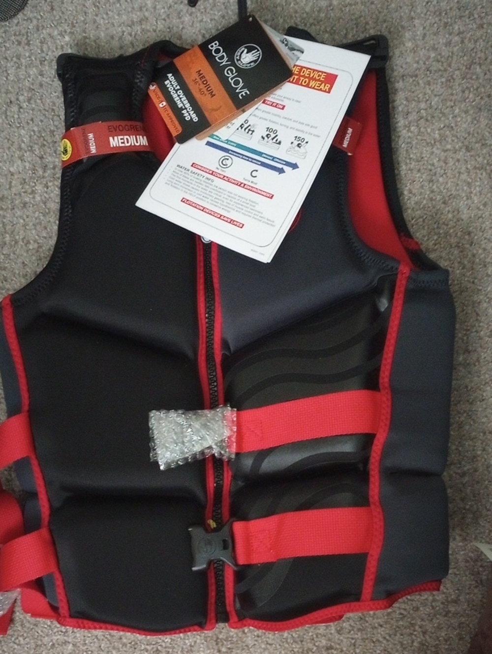 Body Glove Men's Black and Red Neoprene Swim Vest